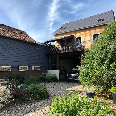 Le Gite De L Abreuvoir Bergicourt Eksteriør billede